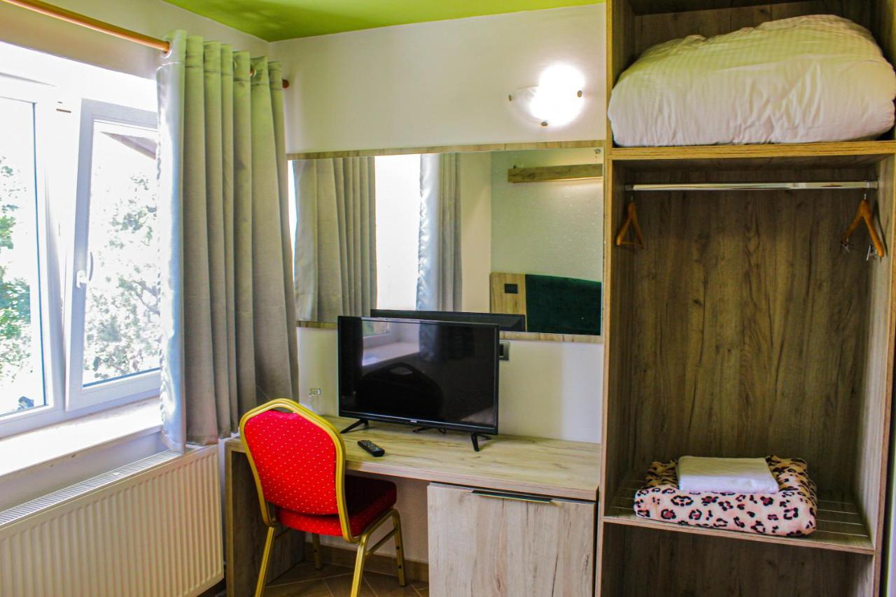 Shkreli Resort Qafeshtame Cudhi-Kamt エクステリア 写真